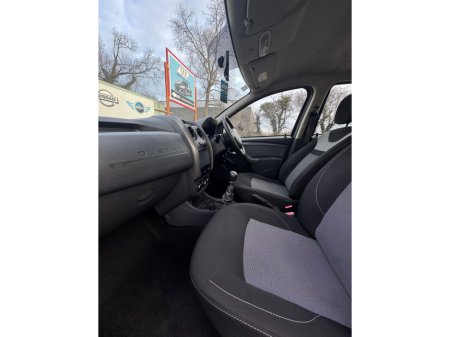 2017 Dacia Duster PRESTIGE 1.5 DCI 110 4X2 4DR €9,400 thumbnail