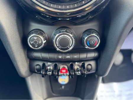 2019 MINI One LOW KMS NCT TOP SPEC €16,490 thumbnail