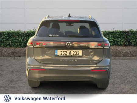 2025 Volkswagen Tiguan TIGUAN LIFE 1.5 PHEV DSG 204HP €49,859 thumbnail