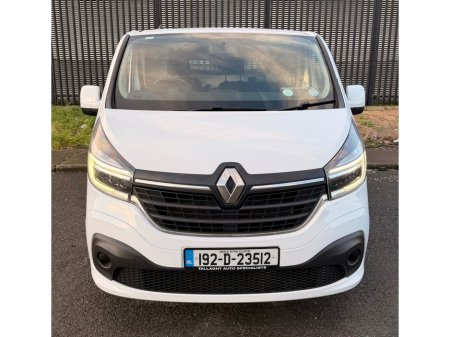 2019 Renault Trafic High Spec €14,593 thumbnail