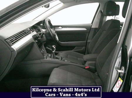 2020 Volkswagen Passat - thumbnail 12