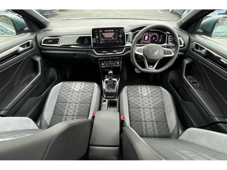 2025 Volkswagen T-Roc R-LINE TSI S-A DSG €41,150 thumbnail