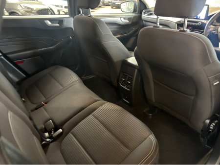 2023 Ford Kuga - photo 6