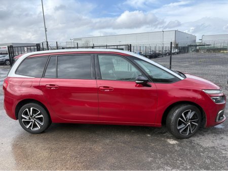 2021 Citroen C4 - view 2