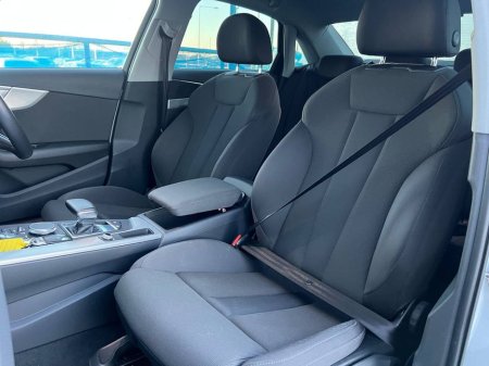 2016 Audi A4 S-LINE PACK 1.4 TFSI // FULL SERVICE HISTORY // NEW 19" S-LINE ALLOYS // APPLE CARPLAY/ANDROID AUTO €19,900 thumbnail