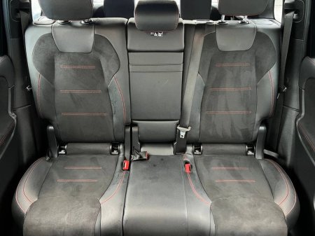 2024 Mercedes-Benz EQB 4MATIC AMG-LINE PREMIUM 7-SEATER // LOW MILEAGE // APPLE CARPLAY/ANDROID AUTO // DIGITAL CLUSTER €38,900 thumbnail