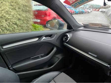 2020 Audi A3 S-LINE AUTOMATIC 1.4 PETROL //HIGH SPEC//HALF LEATHER HEATED SEATS//REVERSE CAMERA//KEYLESS ENTRY//ADAPTIVE CRUISE CONTROL// €24,950 thumbnail