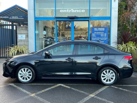 2019 Toyota Corolla ''S'' EDITION 1.8 HYBRID // 16" ALLOYS // REVERSE CAMERA // DIGITAL CLIMATE CONTROL €17,900 thumbnail