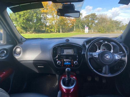 2016 Nissan Juke 1.2 DIG-T TEKNA 115PS 5DR T €8,950 thumbnail