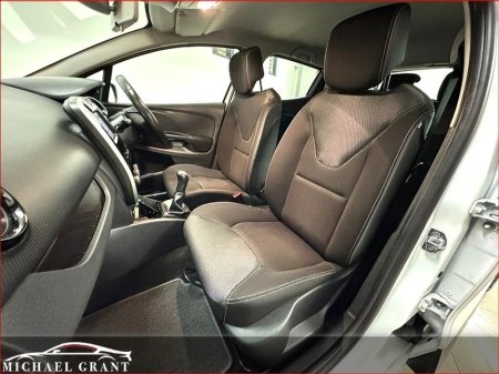 2016 Renault Clio 1.2 PETROL 16V 75 DYNAMIQUE NAV ONLY 71KM IRISH CAR €11,950 thumbnail