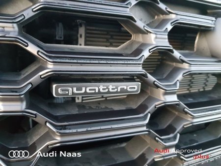 2026 Audi Q5 Q5 E-HYBRID 220 KW Q SE €72,950 thumbnail