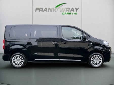 2019 Peugeot Traveller ACTIVE BLUE 1.5 HDI S/S**8 SEATER**NO VAT**ONE UK OWNER**FSH**MINT** €29,450 thumbnail