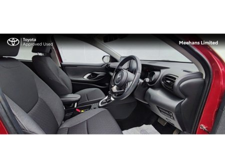 2021 Toyota Yaris YARIS HYB L/SPORT MONO €20,250 thumbnail