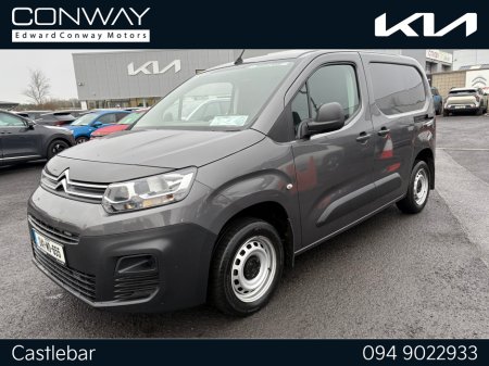 2024 Citroen Berlingo LX BLUEHDI 100 MWB 65 €23,500 thumbnail