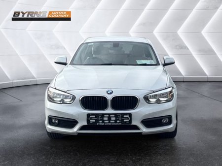 2017 BMW 1 Series - thumbnail 8