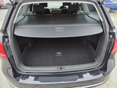 2013 Volkswagen Passat - thumbnail 10