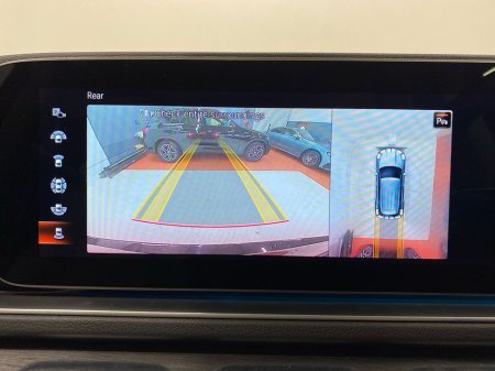 2023 Mercedes-Benz GLE Class GLE 350 de 4Matic | Premium Plus | Sunroof | Heated Seats | Night Package €82,950 thumbnail