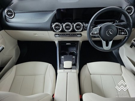 2024 Mercedes-Benz EQA - thumbnail 13