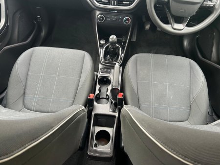 2018 Ford Fiesta - thumbnail 13