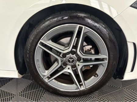 2018 Mercedes-Benz A Class MERCEDES-BENZ A CLASS A180*ELECTRIC MEMORY ADJUSTABLE HEATED SEATS*REVERSE CAM & SENSORS*DRIVE MODES*KEYLESS ENTRY & START*FINANCE AVAILABLE TRADE INS WELCOME* €23,950 thumbnail