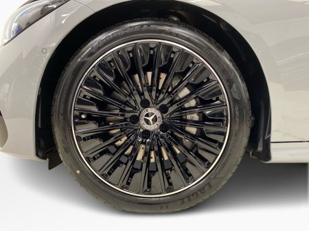 2026 Mercedes-Benz CLE CLE 220 d Cabriolet AMG Line Premium | Heated Seats, 360-degree Reversing Camera €95,432 thumbnail