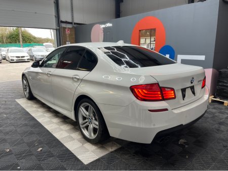 2017 BMW 5 Series - thumbnail 4