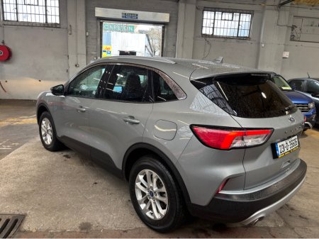 2023 Ford Kuga TITANIUM 2.5 PHEV 225 S6.2 €23,499 thumbnail