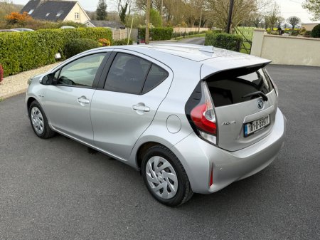 2018 Toyota Aqua - thumbnail 19