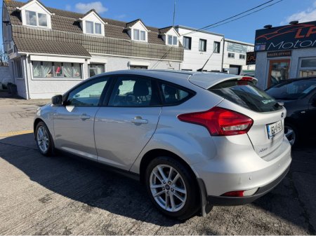 2015 Ford Focus - thumbnail 7