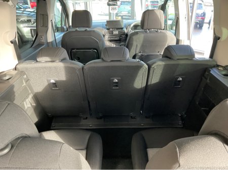 2026 Citroen Berlingo Multispace PLUS LWB BLUE HDI EAT8 AUTOMATIC 7 SEATS €47,000 thumbnail