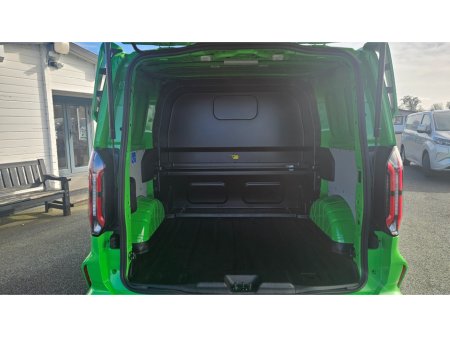 2026 Ford Transit Custom - photo 14
