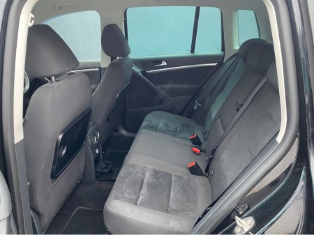 2014 Volkswagen Tiguan 2.0 TDI SPORT  MANUAL 6SPEED FWD 110HP 5DR FULL HISTORY T/BELT  DONE €7,945 thumbnail