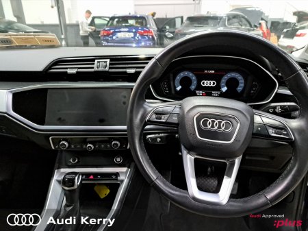 2022 Audi Q3 35TFSI 150BHP SE AUTOMATIC €35,900 thumbnail