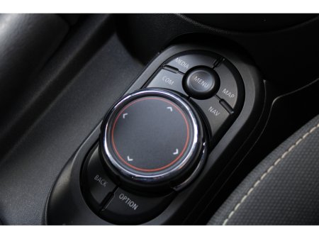 2019 MINI Cooper - thumbnail 16