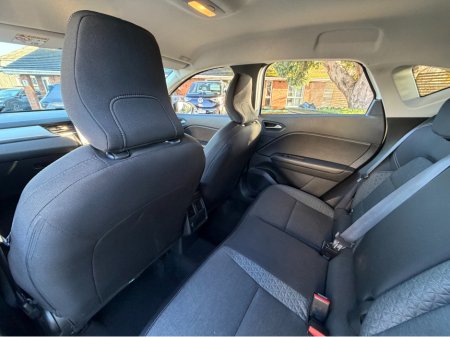 2023 Renault Captur Keyless Entry thumbnail