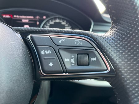 2018 Audi A4 - thumbnail 13