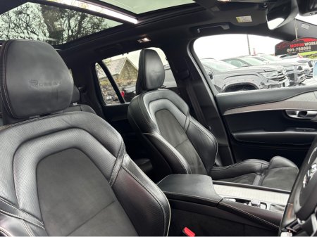 2019 Volvo XC90 - thumbnail 22
