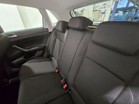 2019 Volkswagen Polo - thumbnail 14