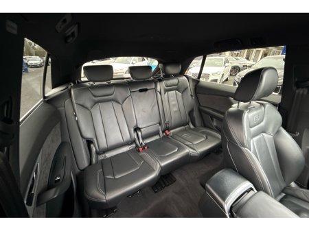 2022 Audi Q8 S LINE 50TDI MHEV QUATTRO TDI €78,750 thumbnail