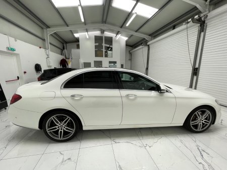 2018 Mercedes-Benz E Class - thumbnail 4