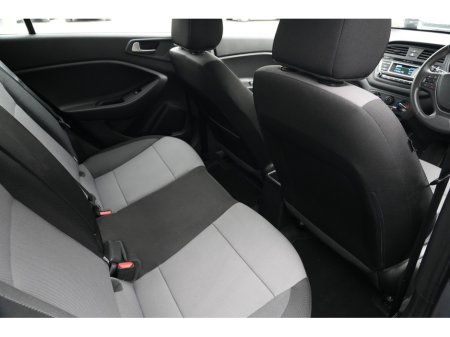 2018 Hyundai i20 - thumbnail 4