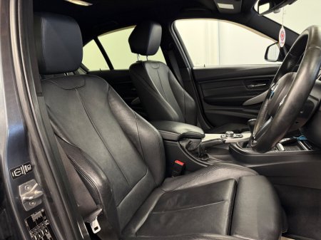 2014 BMW 3 Series - thumbnail 11