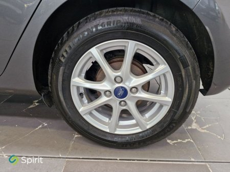 2019 Ford Fiesta - thumbnail 9