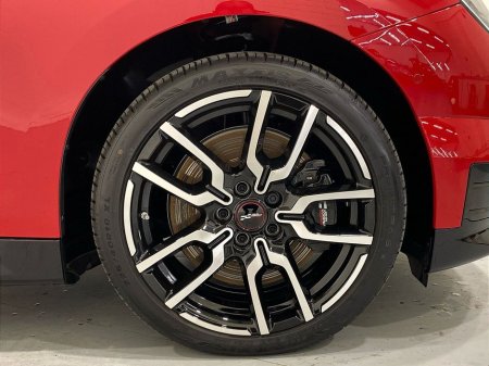 2025 MINI Hatch Cooper E €31,950 thumbnail