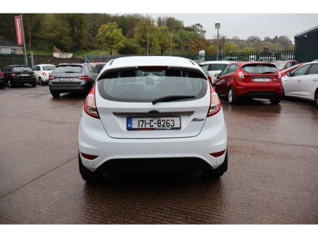 2017 Ford Fiesta - thumbnail 8