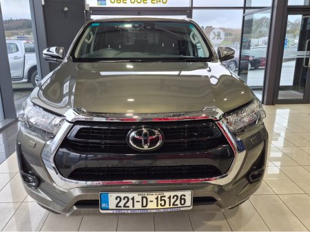 2022 Toyota Hilux - thumbnail 5
