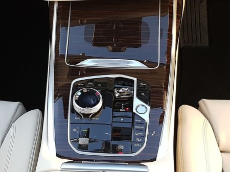 2026 BMW X7 X7 xDrive40d M Sport €197,825 thumbnail