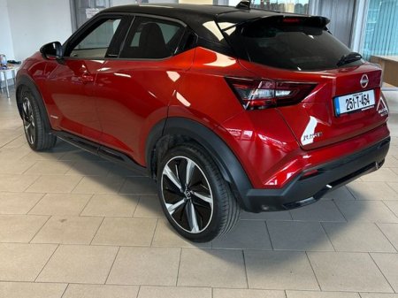 2025 Nissan Juke 1 6 HYB N Design Black EX €34,995