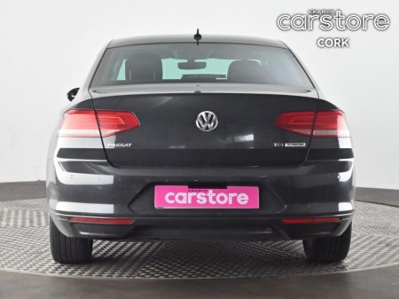 2017 Volkswagen Passat 1.6 TDI 120HP Trendline €15,880