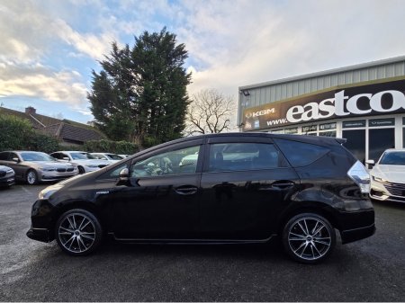 2013 Toyota Prius Alpha (7 Seater) - SELF CHARGING HYBRID -ALLOYS - REVERSE CAMERA -SIMI DEALER - LOW ROAD TAX BAND €13,450 thumbnail